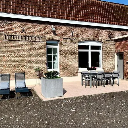 Au Coeur Des Champs Vieux-Berquin